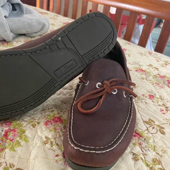 L.L. Bean Men's Dark Brown Boat Shoes - Picture 1 of 8